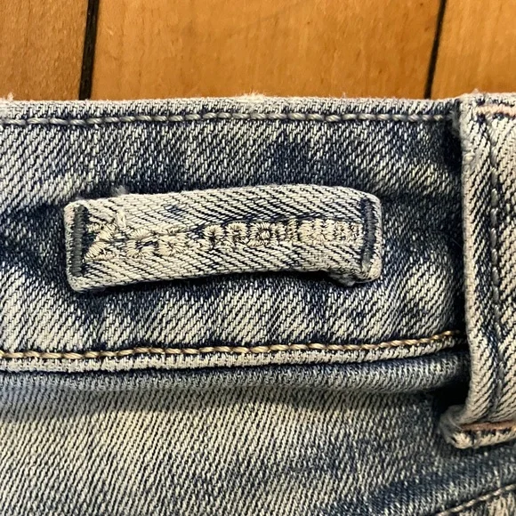 Vintage Y2K Z. Co Embroidered Denim Short Shorts - Picture 11 of 11